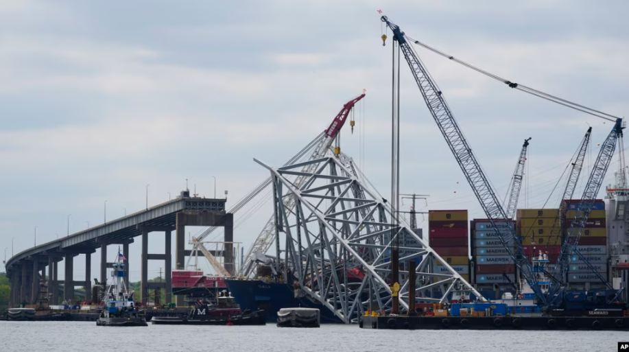 Hallan cuerpo de quinta víctima de colapso de puente en Baltimore
